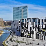 Crowne Plaza Duesseldorf - By Ihg Отель