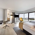 Crowne Plaza Duesseldorf - By Ihg Отель