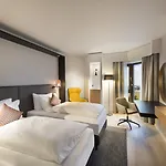 Crowne Plaza Duesseldorf - By Ihg Отель 4*