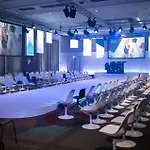 Crowne Plaza Duesseldorf - By Ihg Нойс