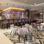 ホテル Crowne Plaza Duesseldorf - By Ihg 4*