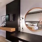Crowne Plaza Duesseldorf - By Ihg Отель