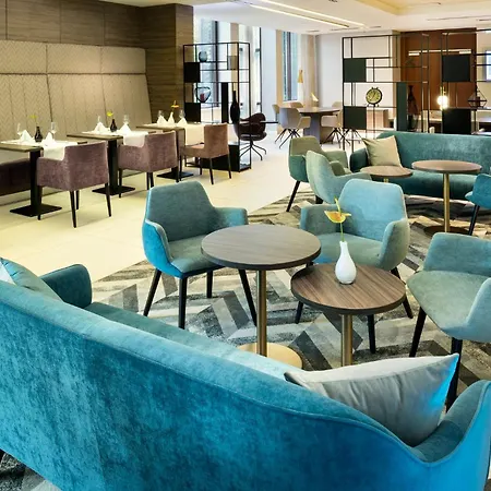 Hotel Crowne Plaza Duesseldorf - By Ihg 4*
