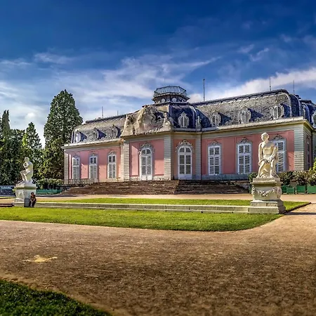 Crowne Plaza Duesseldorf - By Ihg 4*