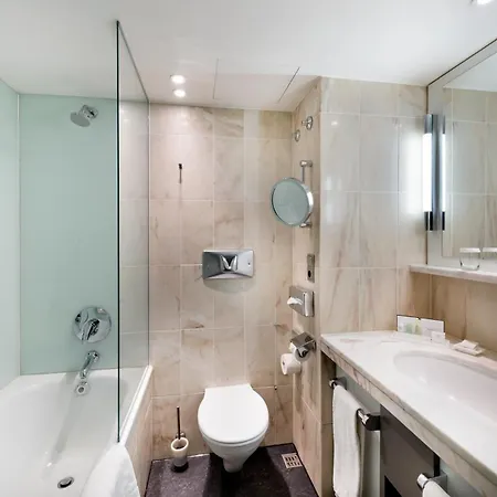 Hotel Crowne Plaza Duesseldorf - By Ihg 4*