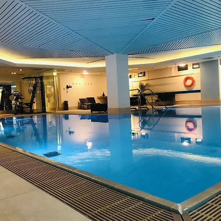 Szálloda Crowne Plaza Duesseldorf - By Ihg 4*