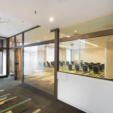 Crowne Plaza Duesseldorf - By Ihg Szálloda