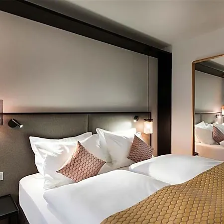Crowne Plaza Duesseldorf - By Ihg Hotel 4*