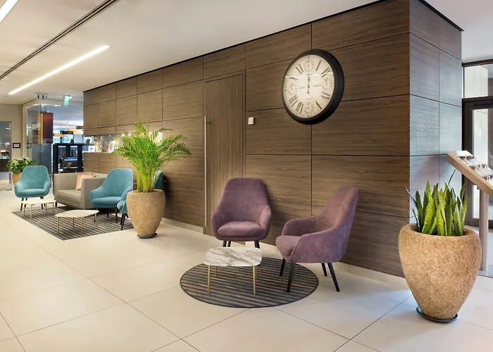 Crowne Plaza Duesseldorf - By Ihg Hotel 4*