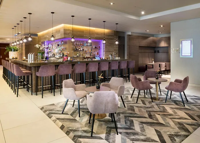 Отель Crowne Plaza Duesseldorf - By Ihg 4*