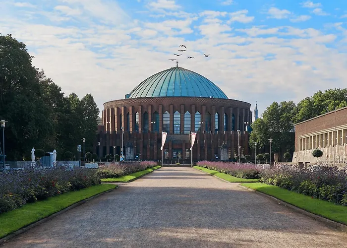 Отель Crowne Plaza Duesseldorf - By Ihg